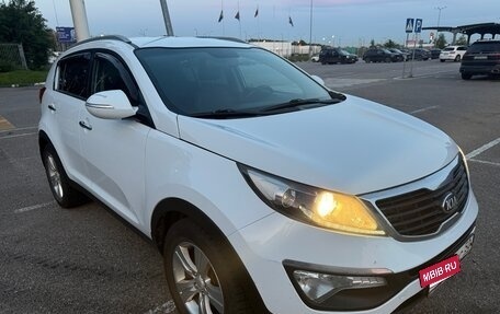 KIA Sportage III, 2013 год, 985 000 рублей, 2 фотография