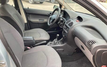 Peugeot 206, 2006 год, 370 000 рублей, 13 фотография