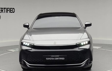 Toyota Crown, 2024 год, 4 990 000 рублей, 1 фотография