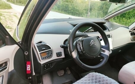 Citroen C4 Picasso II рестайлинг, 2007 год, 600 000 рублей, 4 фотография