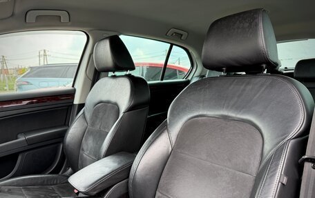 Skoda Superb III рестайлинг, 2013 год, 1 050 000 рублей, 21 фотография