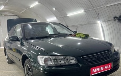 Toyota Camry, 2000 год, 550 000 рублей, 1 фотография
