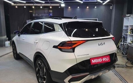 KIA Sportage IV рестайлинг, 2022 год, 2 420 000 рублей, 6 фотография