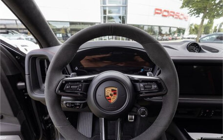 Porsche Cayenne III, 2025 год, 15 800 000 рублей, 16 фотография