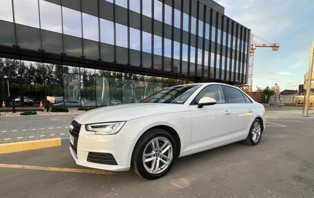 Audi A4, 2019 год, 2 500 000 рублей, 7 фотография