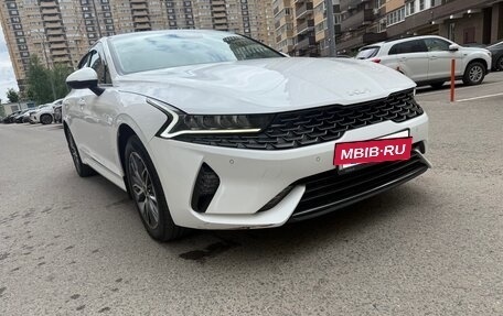 KIA K5, 2021 год, 2 750 000 рублей, 2 фотография