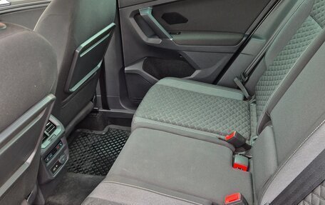 Volkswagen Tiguan II, 2018 год, 1 950 000 рублей, 22 фотография