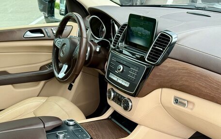Mercedes-Benz GLS, 2017 год, 3 950 000 рублей, 20 фотография