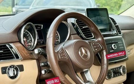 Mercedes-Benz GLS, 2017 год, 3 950 000 рублей, 13 фотография