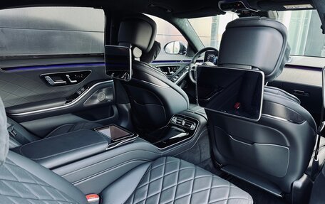 Mercedes-Benz S-Класс, 2021 год, 16 000 000 рублей, 13 фотография