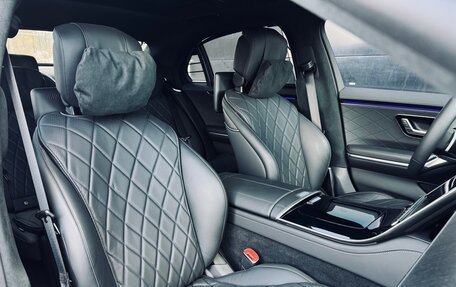 Mercedes-Benz S-Класс, 2021 год, 16 000 000 рублей, 10 фотография