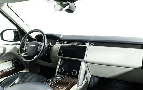 Land Rover Range Rover IV рестайлинг, 2017 год, 4 800 000 рублей, 9 фотография