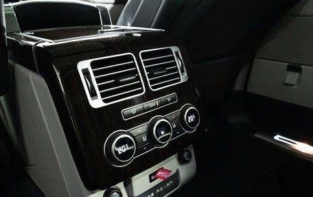 Land Rover Range Rover IV рестайлинг, 2017 год, 4 800 000 рублей, 30 фотография