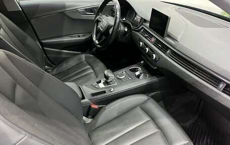 Audi A4, 2017 год, 2 140 000 рублей, 7 фотография