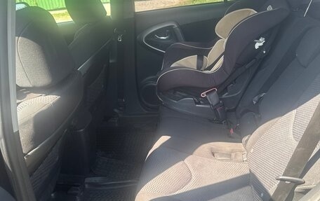 Toyota RAV4, 2010 год, 1 690 000 рублей, 13 фотография