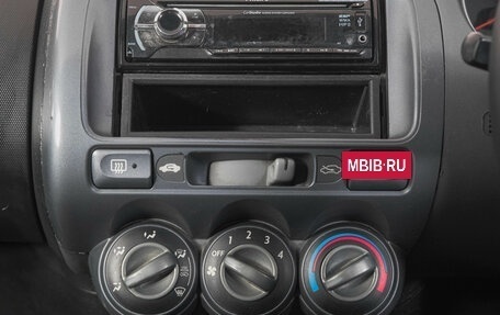Honda Fit III, 2002 год, 449 000 рублей, 15 фотография