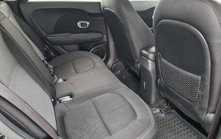 KIA Soul II рестайлинг, 2017 год, 1 435 000 рублей, 10 фотография