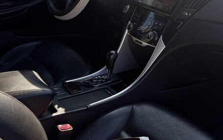 Hyundai Sonata VI, 2012 год, 1 150 000 рублей, 3 фотография