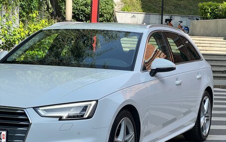 Audi A4, 2019 год, 2 790 000 рублей, 10 фотография