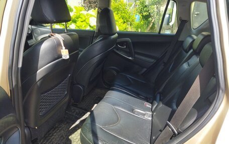Toyota RAV4, 2012 год, 1 450 000 рублей, 4 фотография
