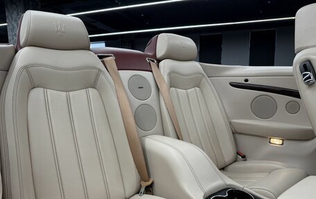 Maserati GranCabrio, 2010 год, 8 000 000 рублей, 30 фотография