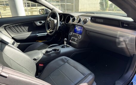 Ford Mustang VI рестайлинг, 2020 год, 4 650 000 рублей, 9 фотография