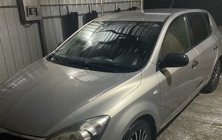 KIA cee'd I рестайлинг, 2012 год, 610 000 рублей, 3 фотография