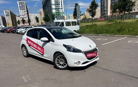 Peugeot 208 II, 2013 год, 800 000 рублей, 5 фотография