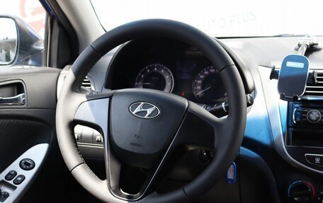 Hyundai Solaris II рестайлинг, 2011 год, 630 000 рублей, 11 фотография