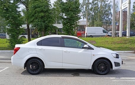 Chevrolet Aveo III, 2014 год, 675 000 рублей, 4 фотография