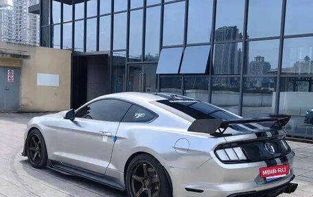 Ford Mustang VI рестайлинг, 2020 год, 2 443 690 рублей, 4 фотография