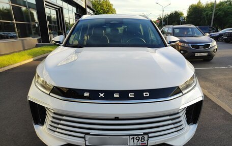 CheryExeed TXL, 2024 год, 2 790 000 рублей, 3 фотография