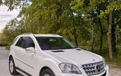 Mercedes-Benz M-Класс, 2011 год, 1 800 000 рублей, 1 фотография