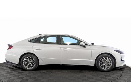 Hyundai Sonata VIII, 2021 год, 2 450 000 рублей, 4 фотография