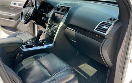 Ford Explorer VI, 2012 год, 1 600 000 рублей, 18 фотография