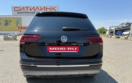 Volkswagen Tiguan II, 2017 год, 1 920 000 рублей, 4 фотография