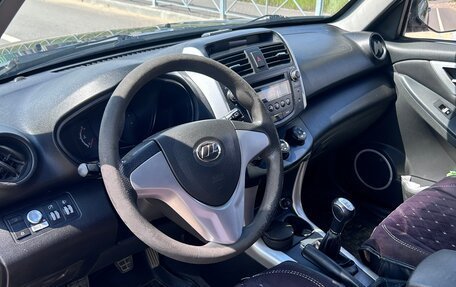 Lifan X60 I рестайлинг, 2014 год, 550 000 рублей, 9 фотография