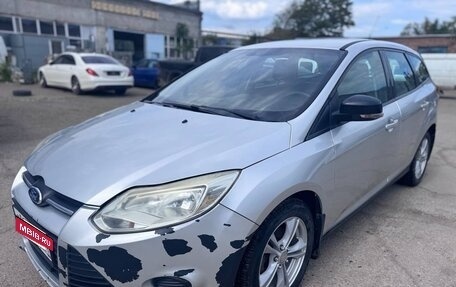 Ford Focus III, 2015 год, 400 000 рублей, 2 фотография
