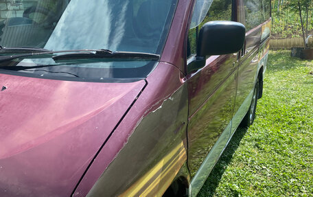 Mazda Bongo Friendee i рестайлинг, 1998 год, 150 000 рублей, 6 фотография