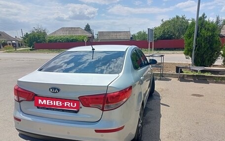 KIA Rio III рестайлинг, 2016 год, 750 000 рублей, 4 фотография