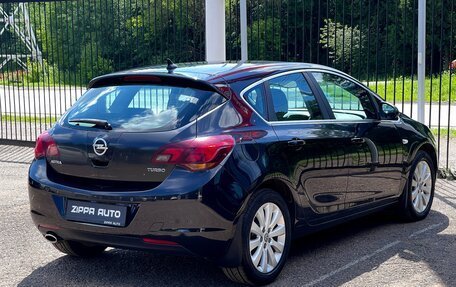 Opel Astra J, 2011 год, 879 000 рублей, 4 фотография