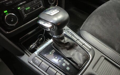 Skoda Superb III рестайлинг, 2011 год, 800 000 рублей, 20 фотография