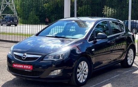 Opel Astra J, 2011 год, 879 000 рублей, 3 фотография