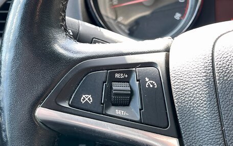 Opel Astra J, 2011 год, 879 000 рублей, 13 фотография