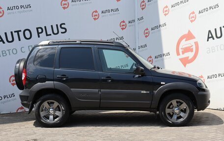 Chevrolet Niva I рестайлинг, 2017 год, 749 000 рублей, 3 фотография