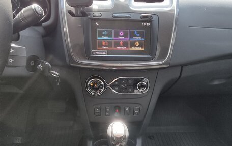 Renault Logan II, 2019 год, 1 025 000 рублей, 23 фотография