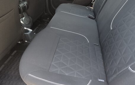 Renault Logan II, 2019 год, 1 025 000 рублей, 34 фотография