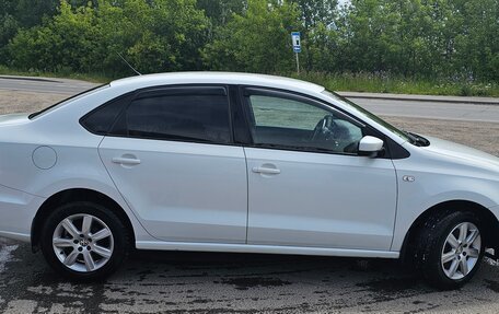 Volkswagen Polo VI (EU Market), 2016 год, 1 100 000 рублей, 4 фотография