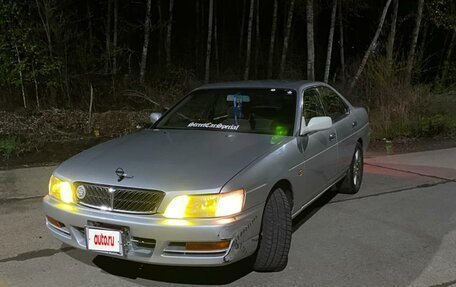 Nissan Laurel VIII, 1999 год, 300 000 рублей, 6 фотография