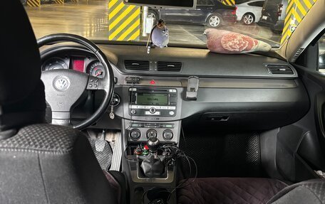 Volkswagen Passat B6, 2008 год, 650 000 рублей, 2 фотография